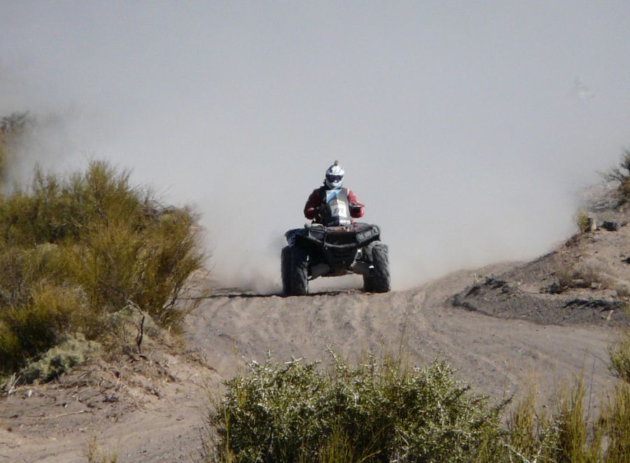 "dakar.en carrera" de Dante Escudero