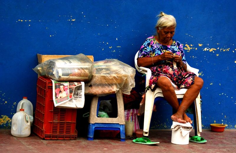 "De entrecasa." de Mara Consuelo Cabral