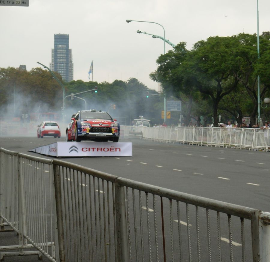 "Rally (no Dakar) en Palermo" de Mercedes Orden