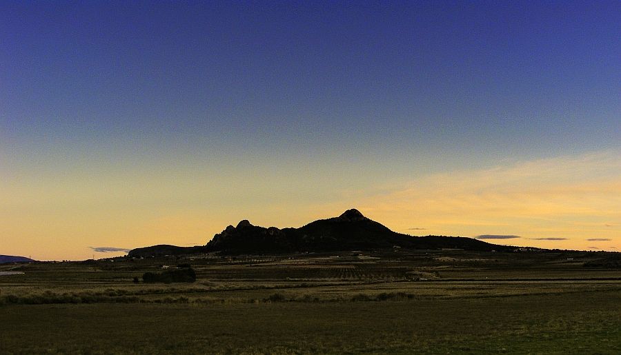 "Atardecer" de Francisco Jos Cerd Ortiz