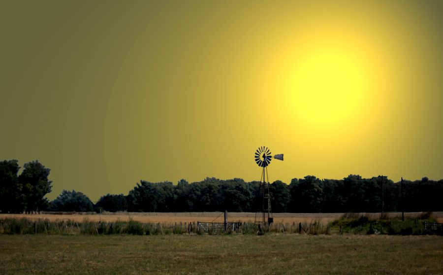 "Molino y el campo" de Luis Santos