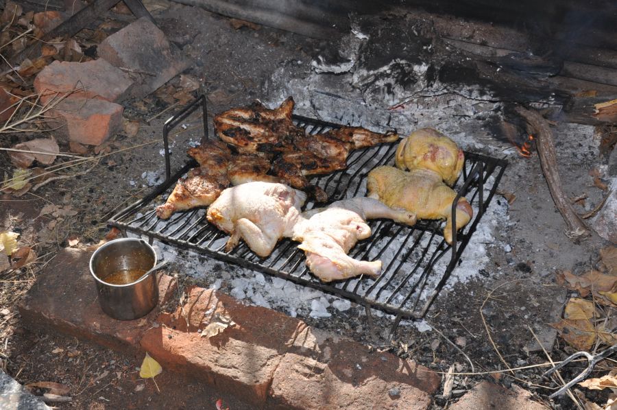 "`PAISANO, VENGA QUE YA VA ESTAR EL ASADO`" de Jose Alberto Vicente