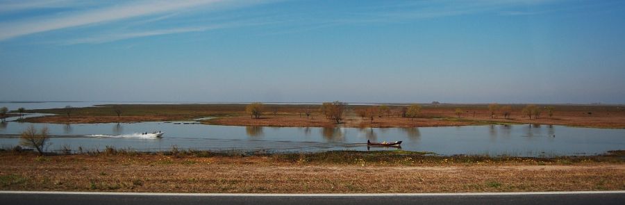 "Pescadores en Las Islas de Victoria.." de Romina Esponda