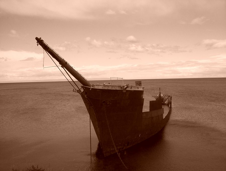 "Un barco velero cargado de sueos..." de Jorge Rafael Bernigaud