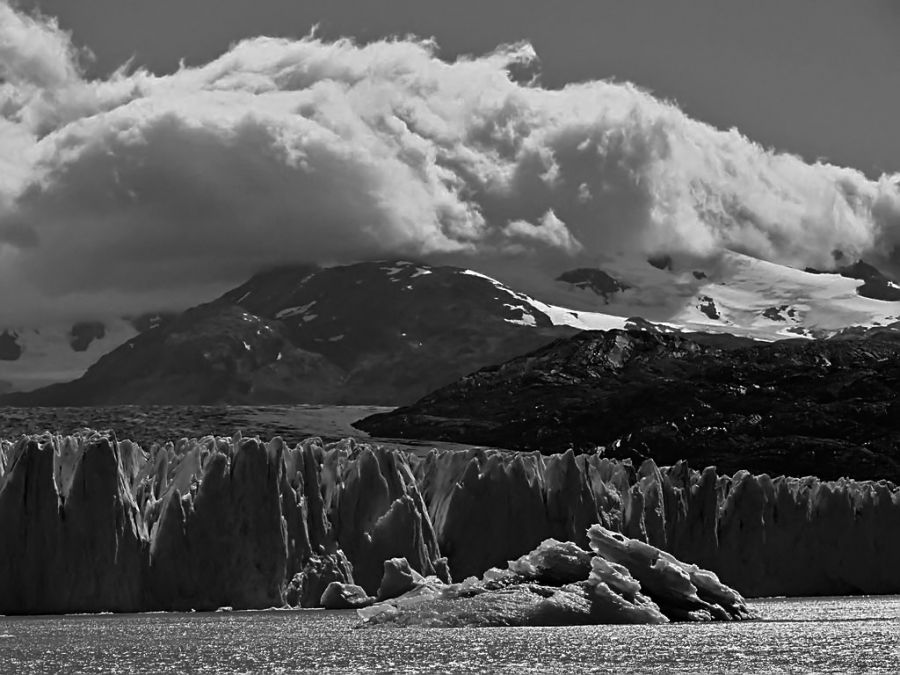 "Glaciar Spegazzini" de Mario Abad