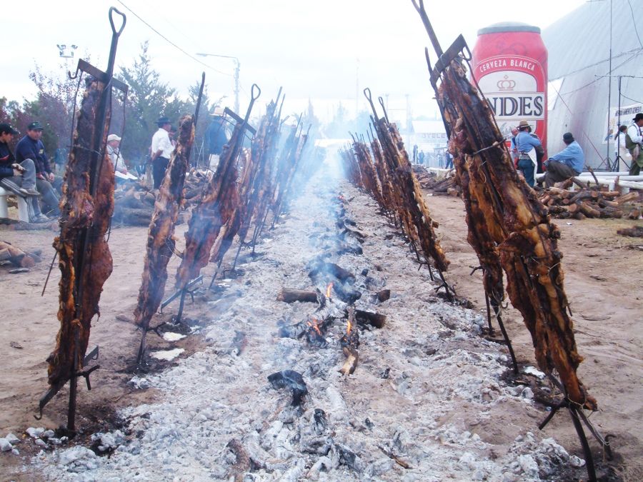 "el gran asado" de Dante Escudero