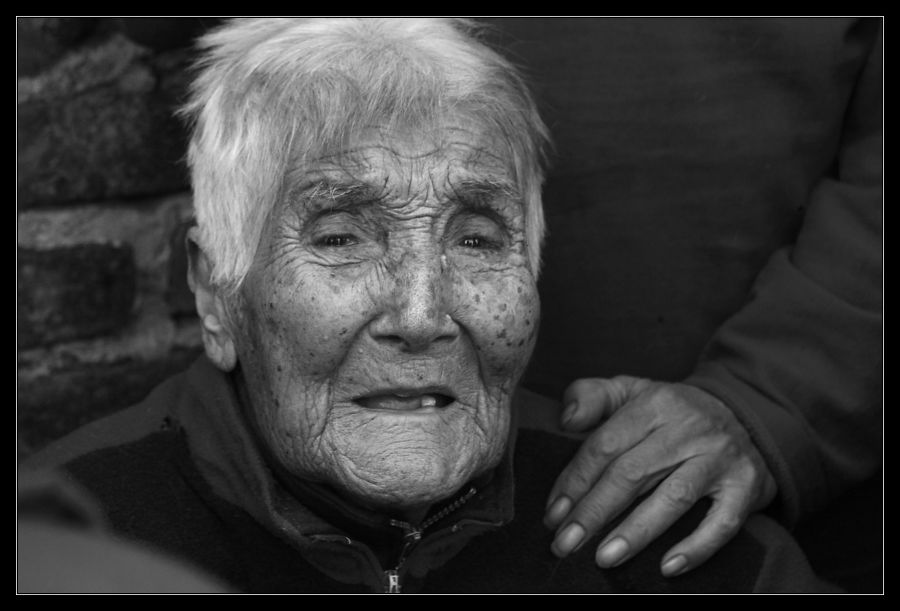 "Gracias a usted, abuela..." de Seba Japas