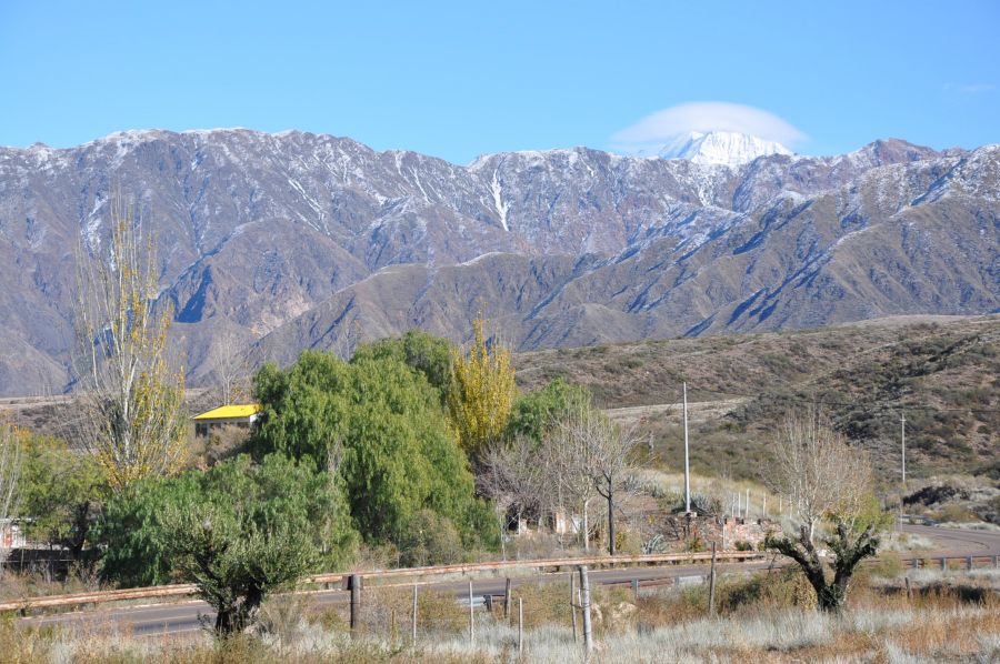 "PRECORDILLERA" de Jose Alberto Vicente