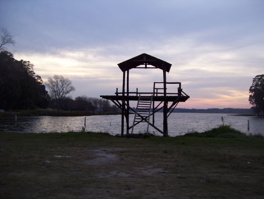 "Mirador del lago" de Cecilia Maldonado