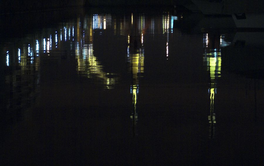 "luces de mi ciudad II" de Ricardo Alfredo Borthwick