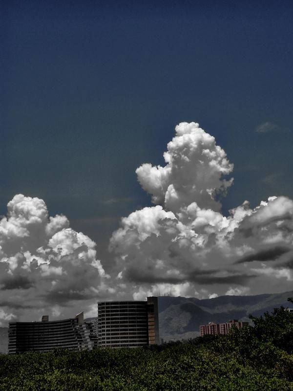 "Oh Cielos!" de Patxi Larrauri