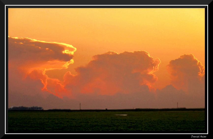 "ocaso y nubes" de Daniel Aciar