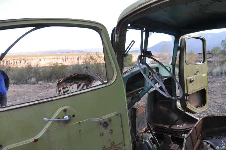 "EL VIEJO CAMION DEL BODEGUERO" de Jose Alberto Vicente