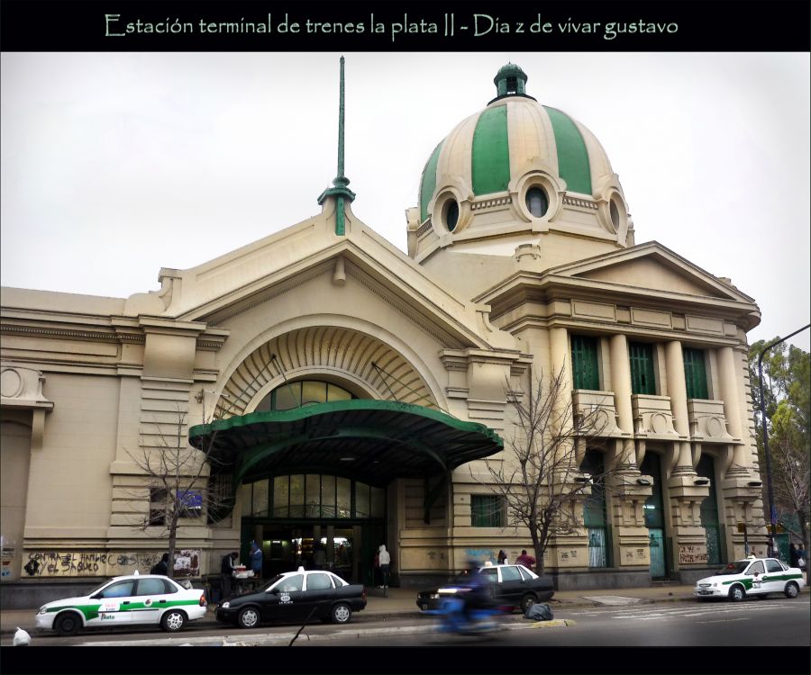 "estacion de terminal la plata II" de Gustavo Diaz de Vivar