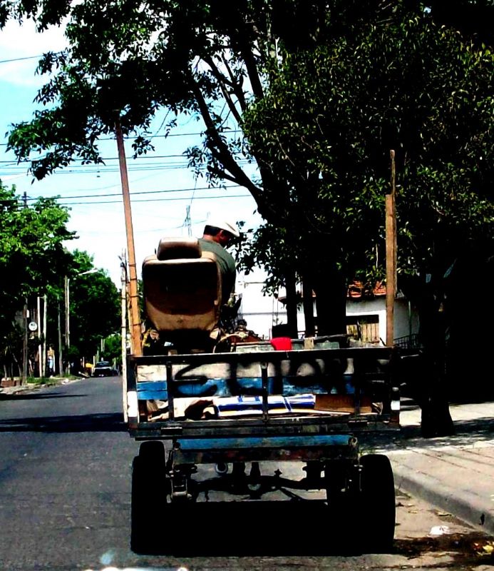 "La evolucion del carro..." de Diego Marini