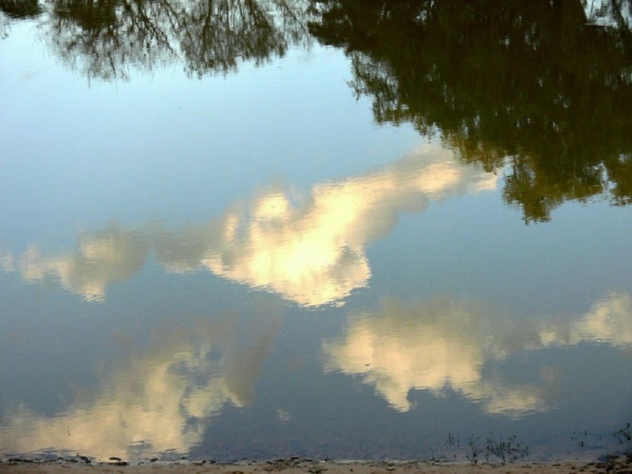 "las nubes" de Alejandra Ruiz de Mendarozqueta