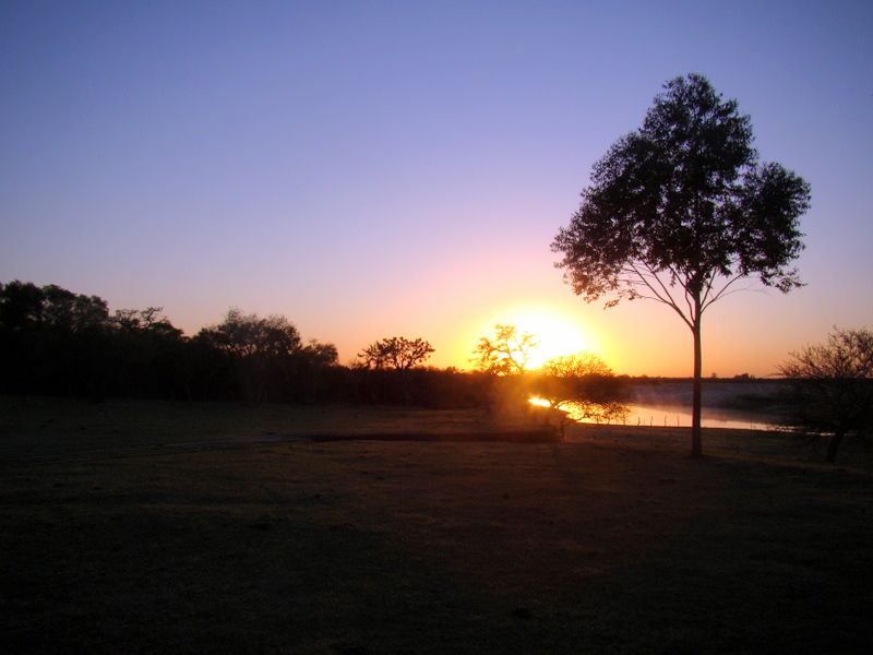 "Amanecer y la espera" de Miguel Angel Dosio