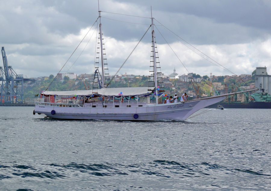 "Bahia de San Salvador (II)" de Juan Carlos Barilari