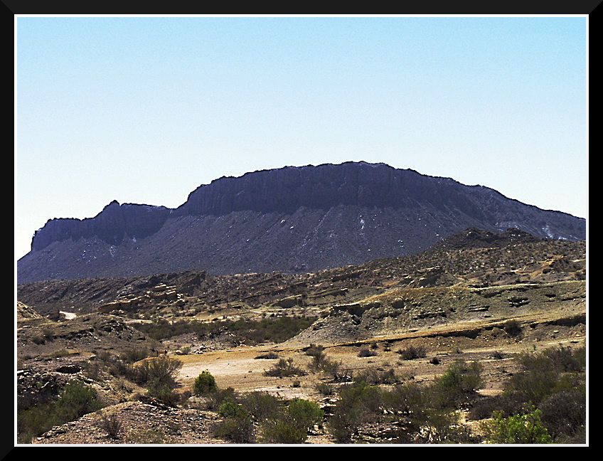 "indio dormido ISCHIGUALASTO(parque triasico)" de Daniel Aciar