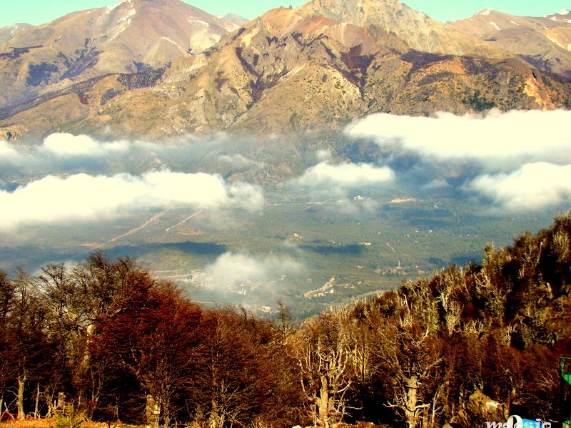 "entre nubes" de Miguel Angel Dosio