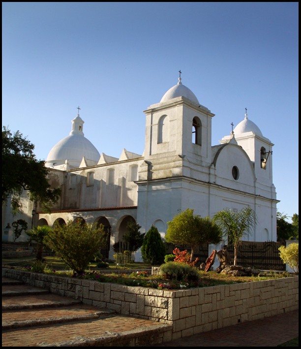 "Iglesia de Tulumba" de Gabriela Domato