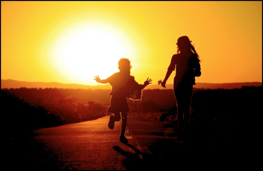 "alegre atardecer" de Gabriela Domato