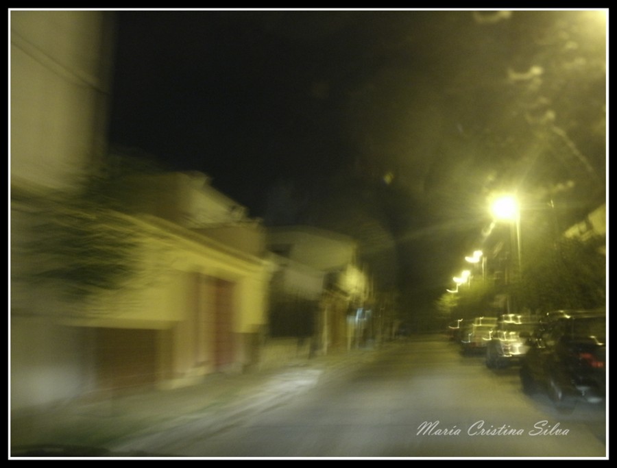 "Zoom nocturno" de Maria Cristina Silva