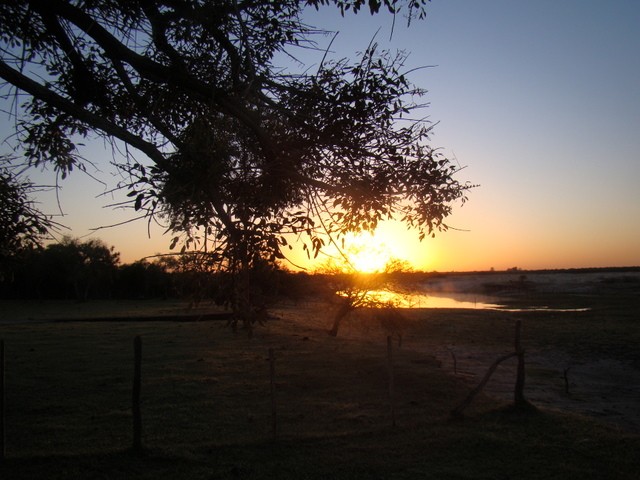 "Amaneciendo" de Miguel Angel Dosio