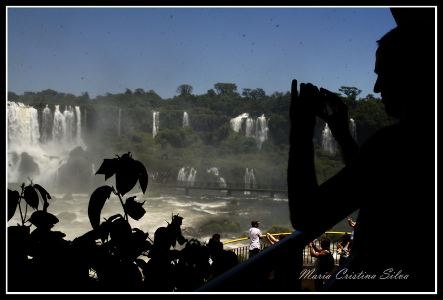 "Cataratas del Iguaz 4" de Maria Cristina Silva
