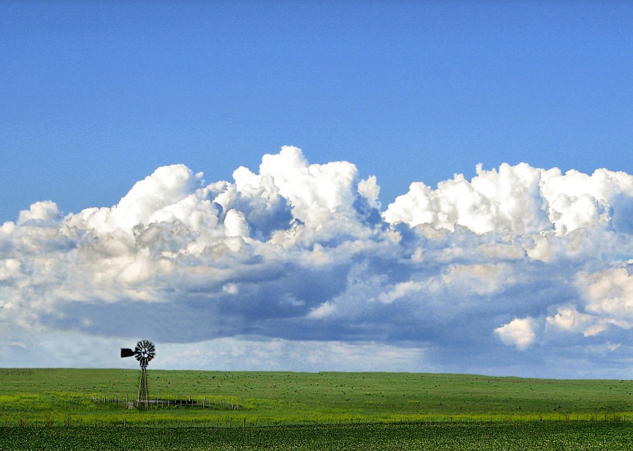 "Cmulus nimbus" de Manuel Raul Pantin Rivero