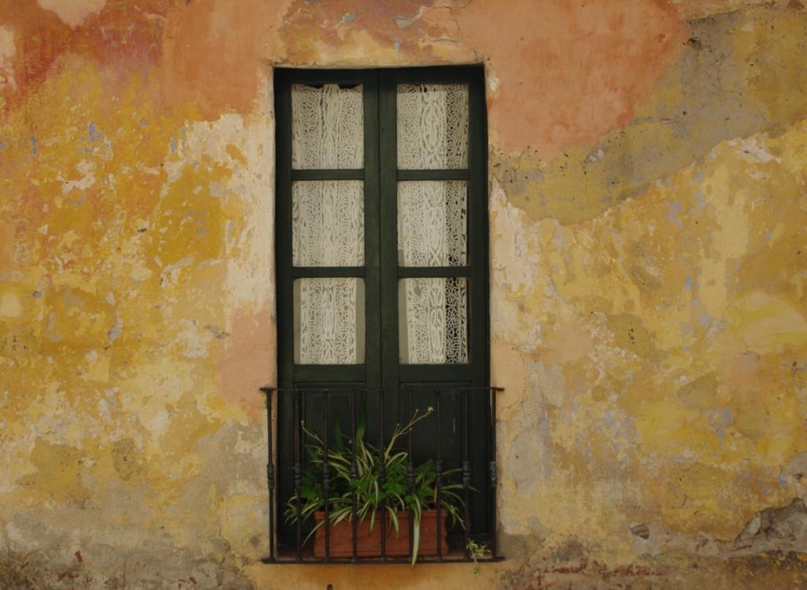 "Ventana colonial" de Ricardo Luis Zedler