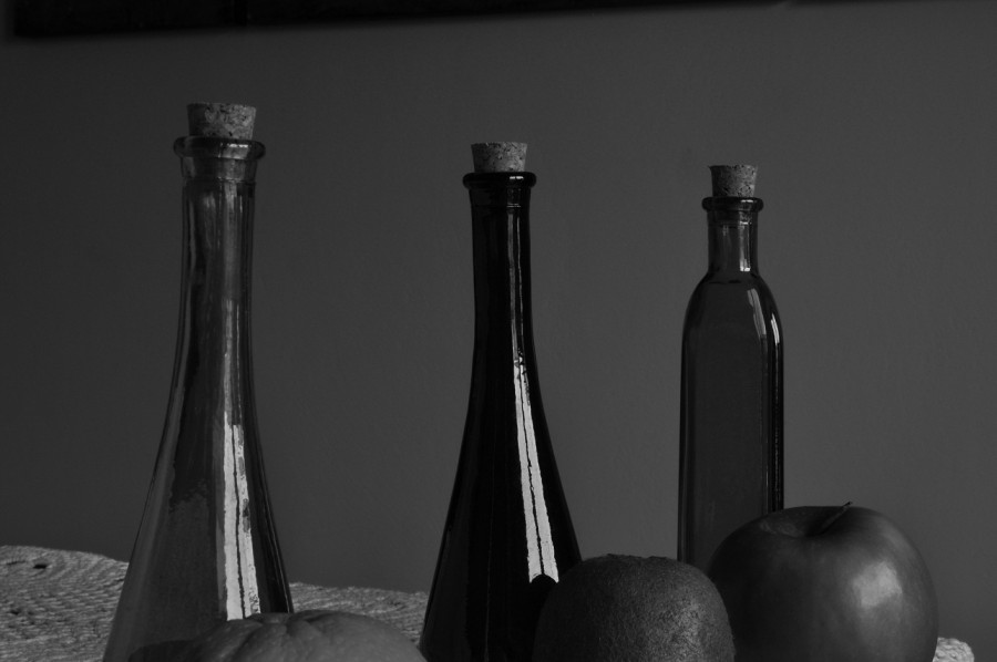 "botellas" de Victor Houvardas