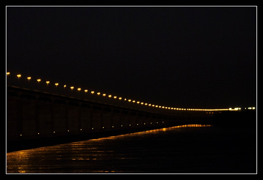 "Nocturno del puente" de Daniel Prez Kchmeister