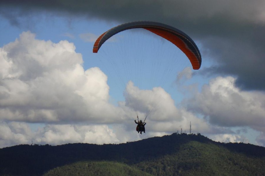 "en el aire.." de Piero Francesa