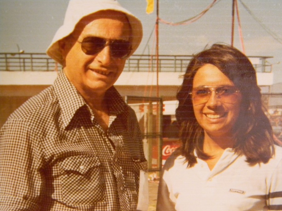 "con Juan Manuel Fangio (hace muuucho)" de Mercedes Orden