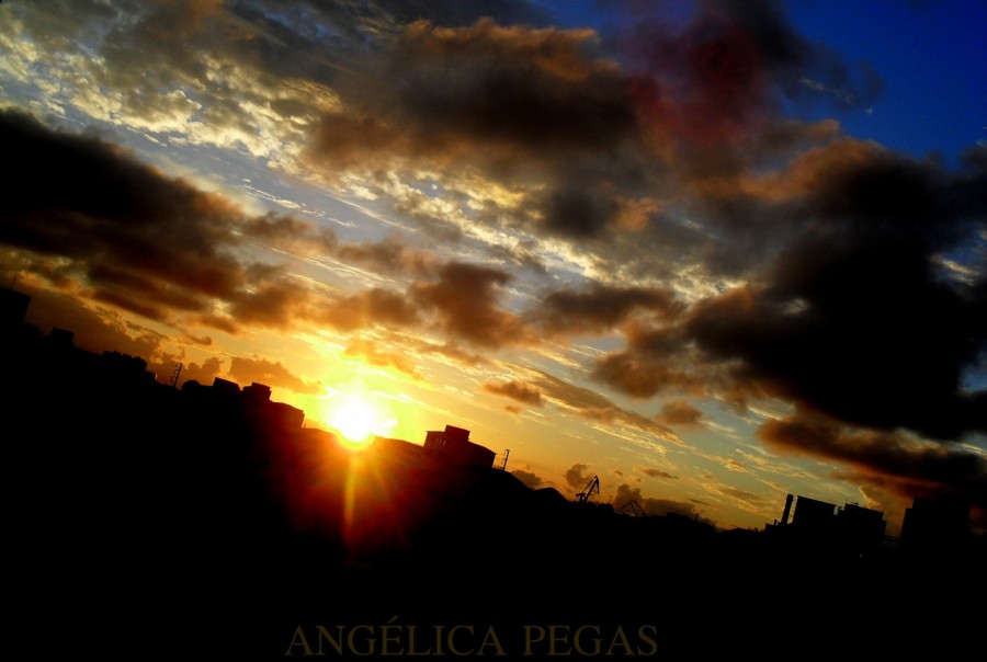 "la noche de verano..." de Anglica Pegas