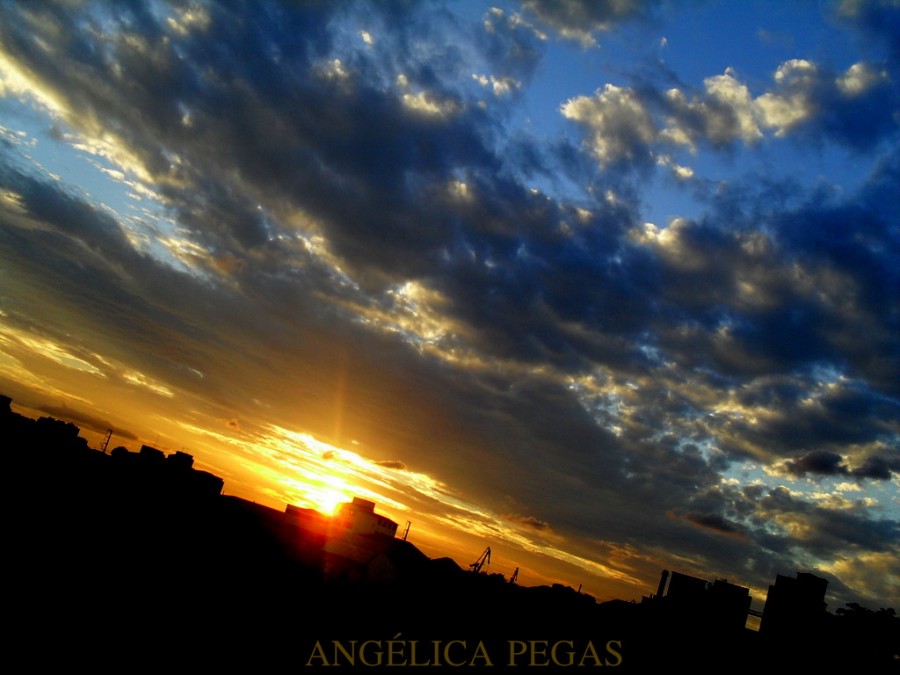 "cielo azul" de Anglica Pegas