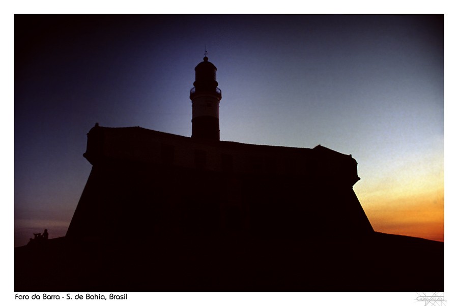 "Faro da Barra, Salvador de Baha, Brasil" de Silvia Corvaln