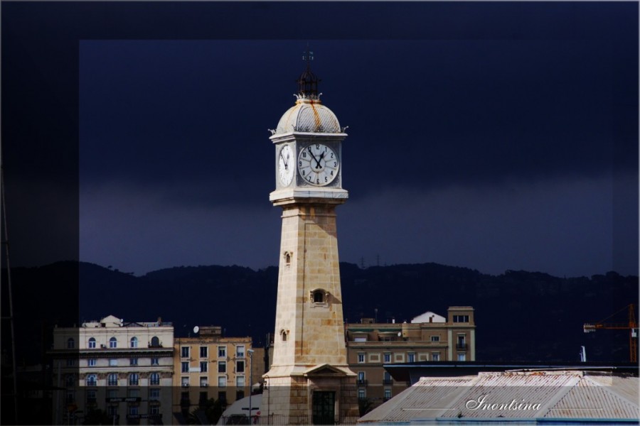 "el reloj del Puerto" de Luc Roussouliere