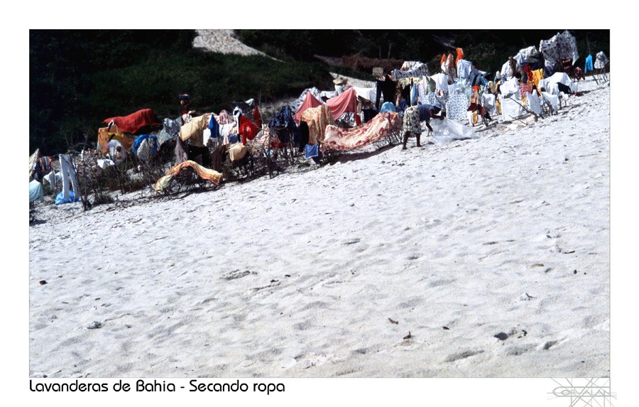 "Lavanderas de Bahia (6)" de Silvia Corvaln