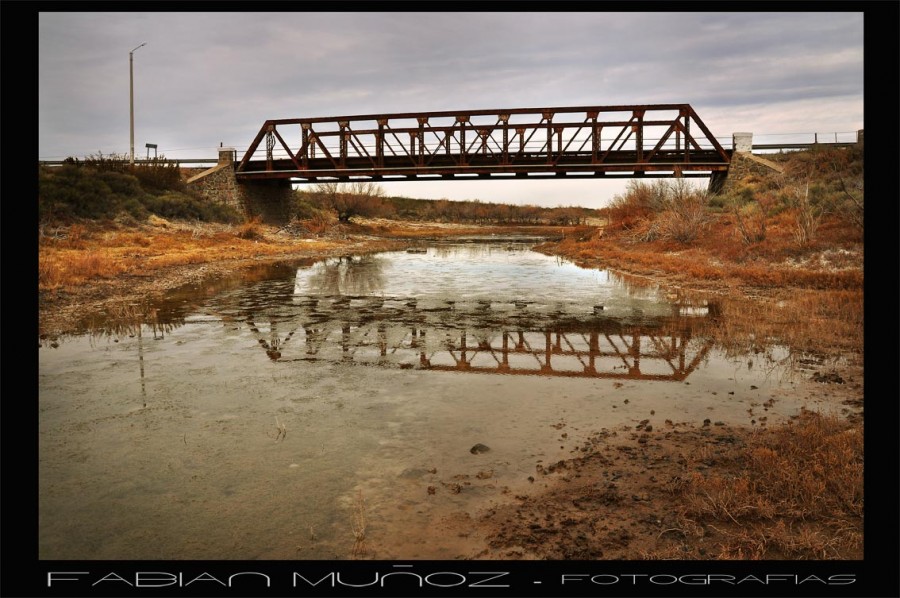 "Puente de Puelches - La Pampa" de Fabin Muoz Docampo