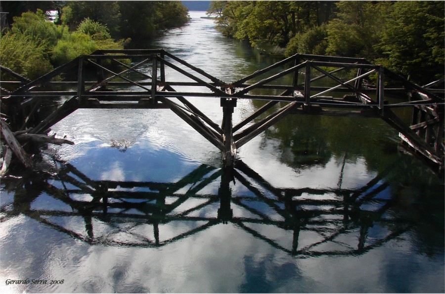 "Puente viejo" de Gerardo Serra