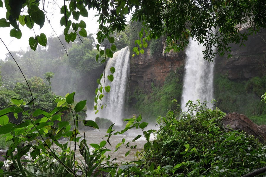 "salto las dos hermanas" de Jose Alberto Vicente