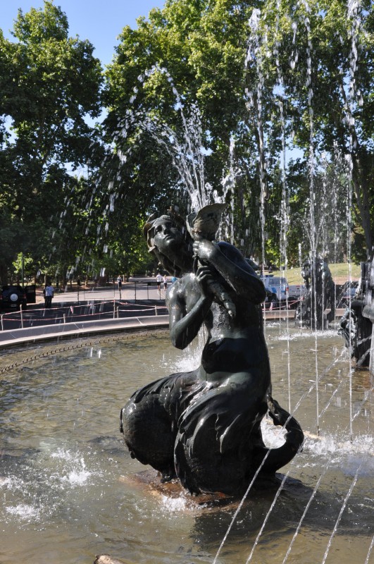 "Fuente de las Americas" de Jose Alberto Vicente