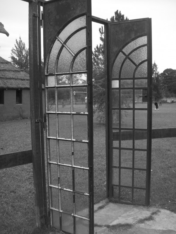 "Puerta al aire libre" de Cecilia Maldonado