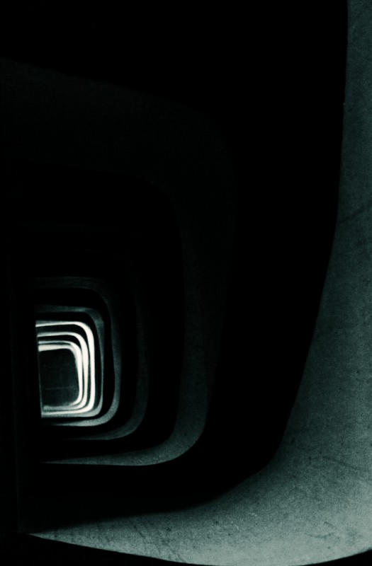 "Tunel" de Simon Calle Leon