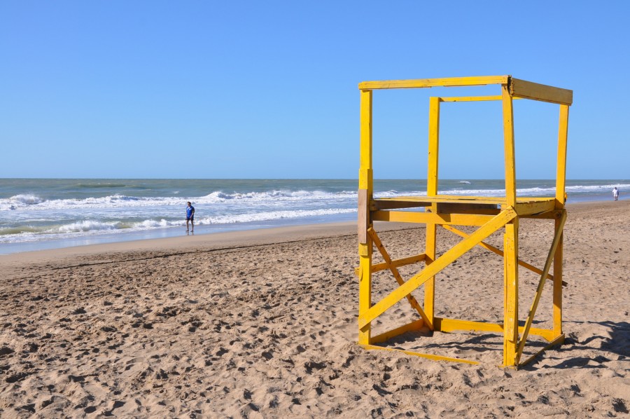 "playas, sol y mar" de Jose Alberto Vicente