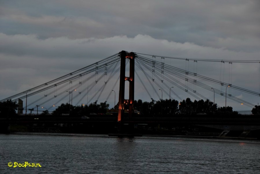 "Puente Colgante (Santa F)" de Juan Jos Braun