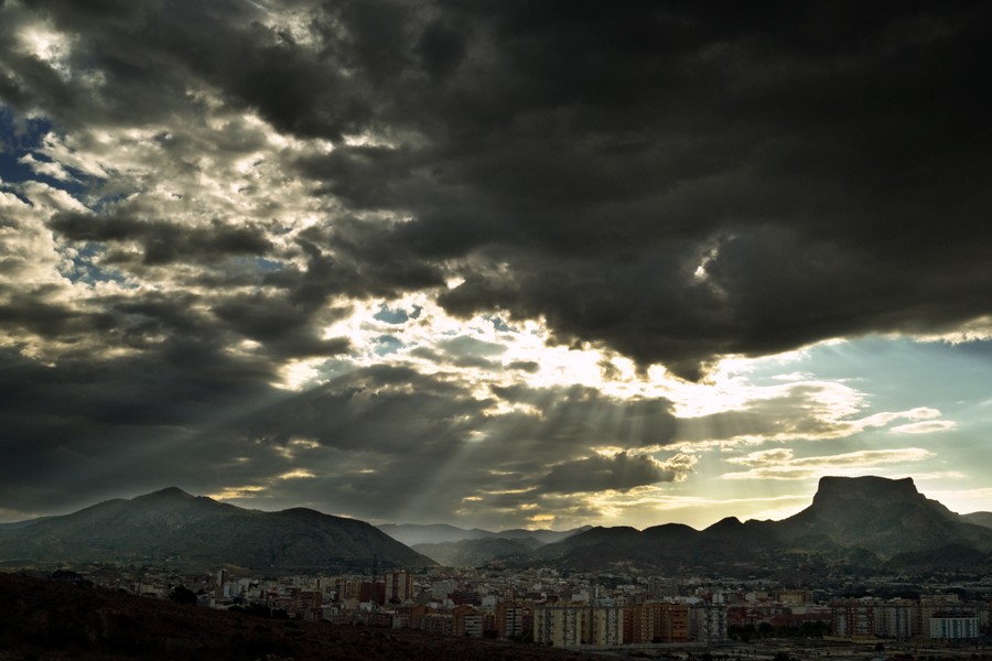 "El valle" de Francisco Jos Cerd Ortiz