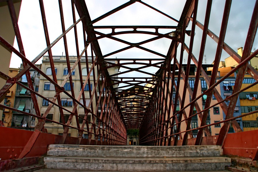 "Puente asfixiante" de Manuel Velasco